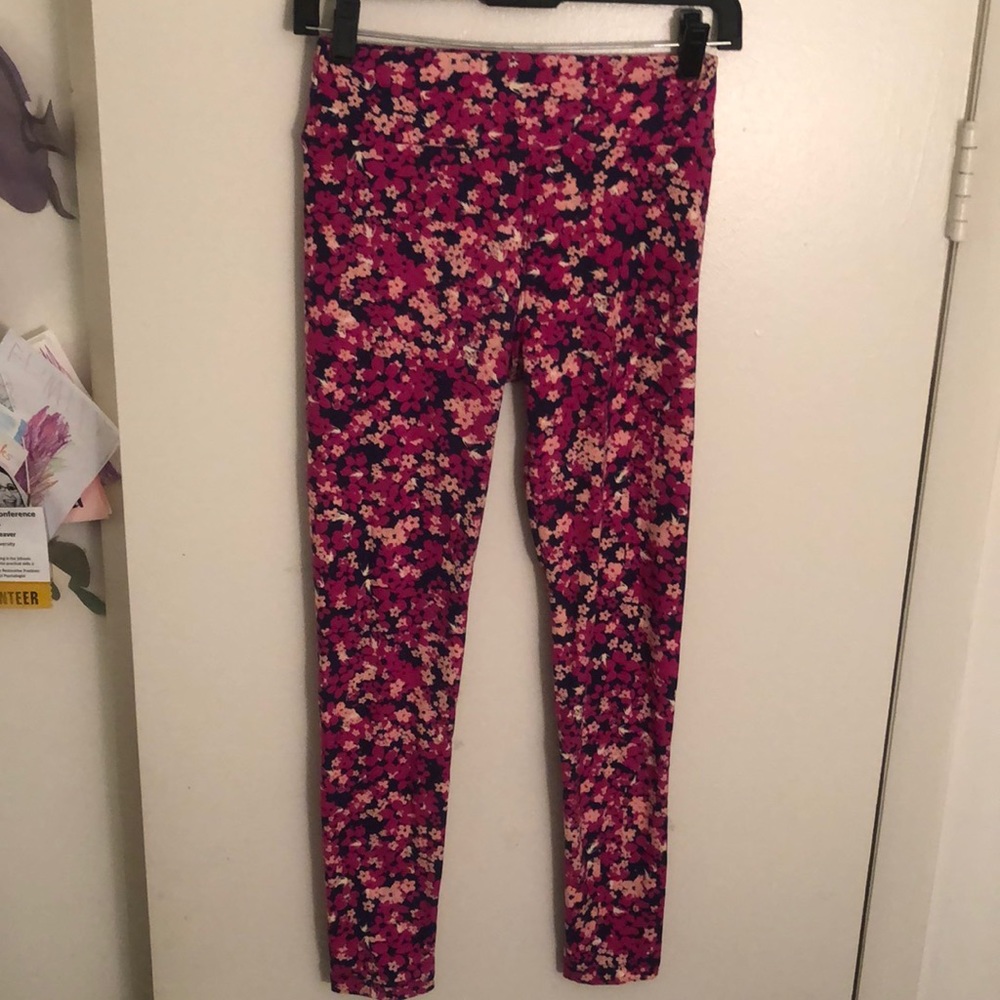 *SOLD* OS LulaRoe leggings